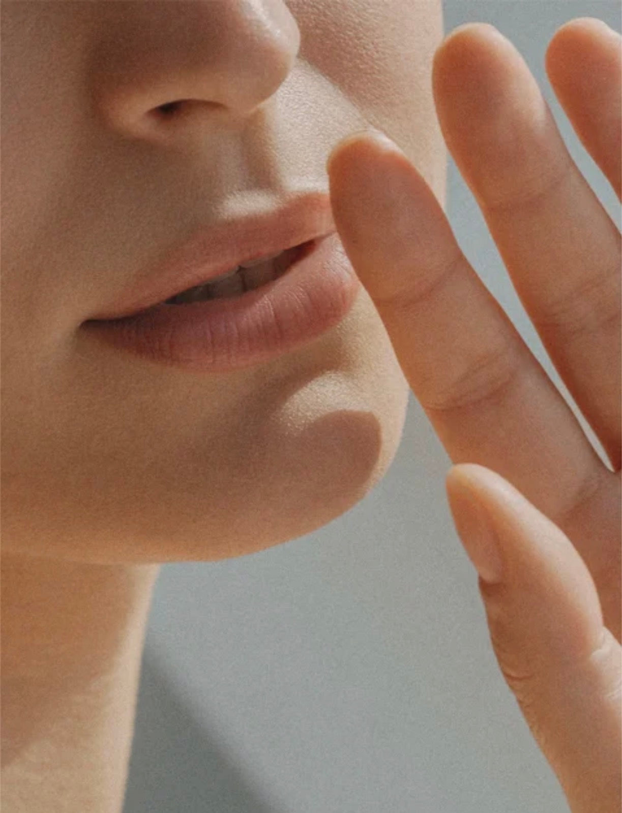 Sensitive Skin Oil-To-Milk Cleanser